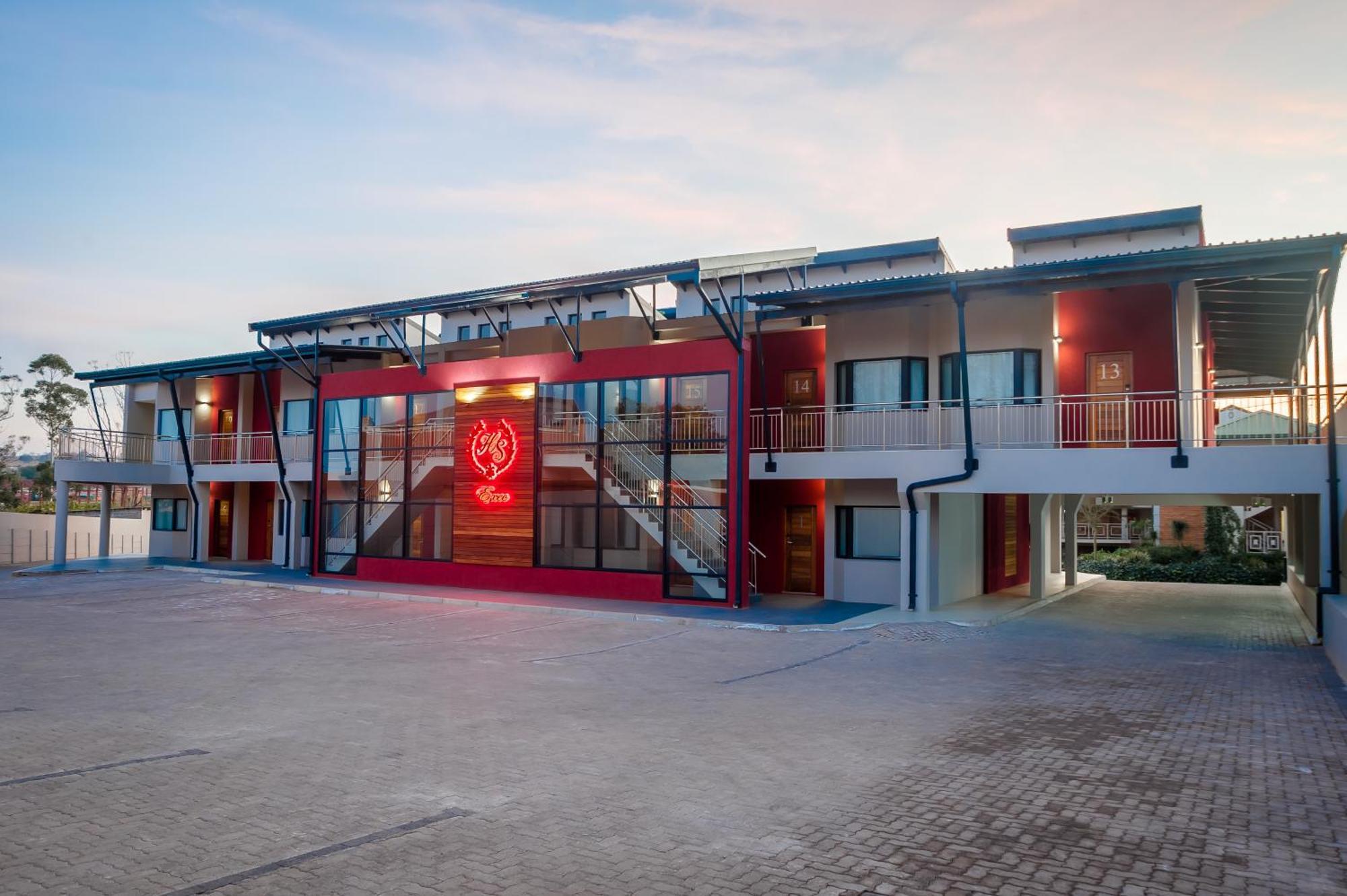 Hotel Savoy And Conference Centre Mthatha Kültér fotó